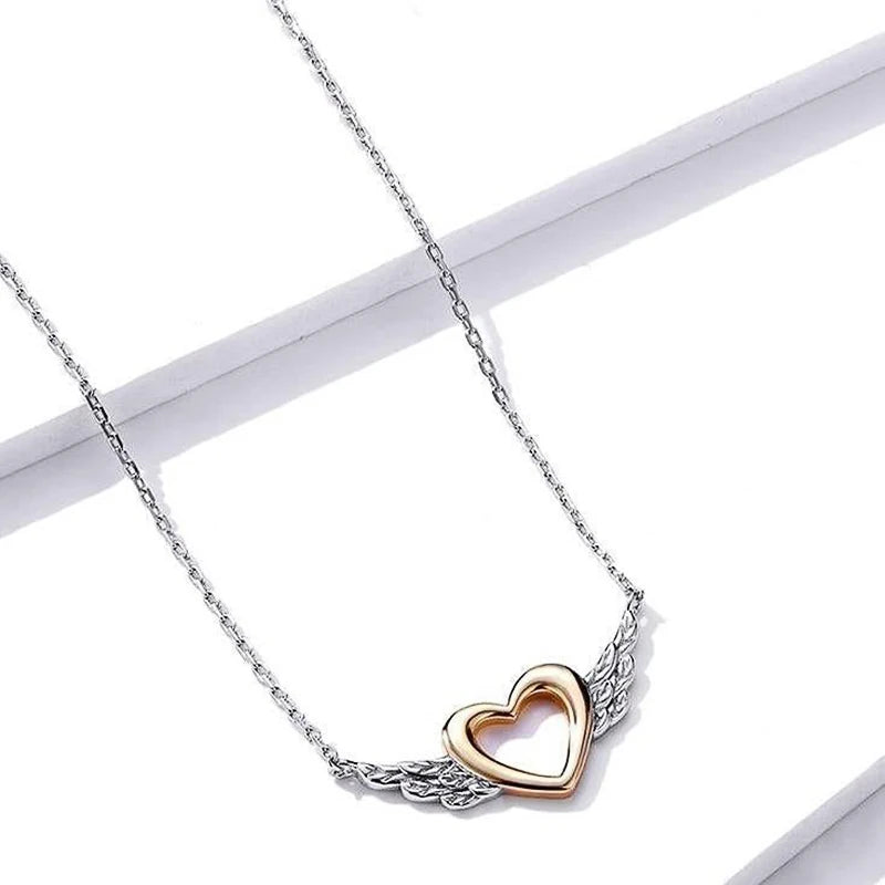 Huitan Delicate Women's Necklace Heart Wing Pendant Chic Neck Accessories Daily Wear Fashion Versatile Ladies Jewelry Wholesale